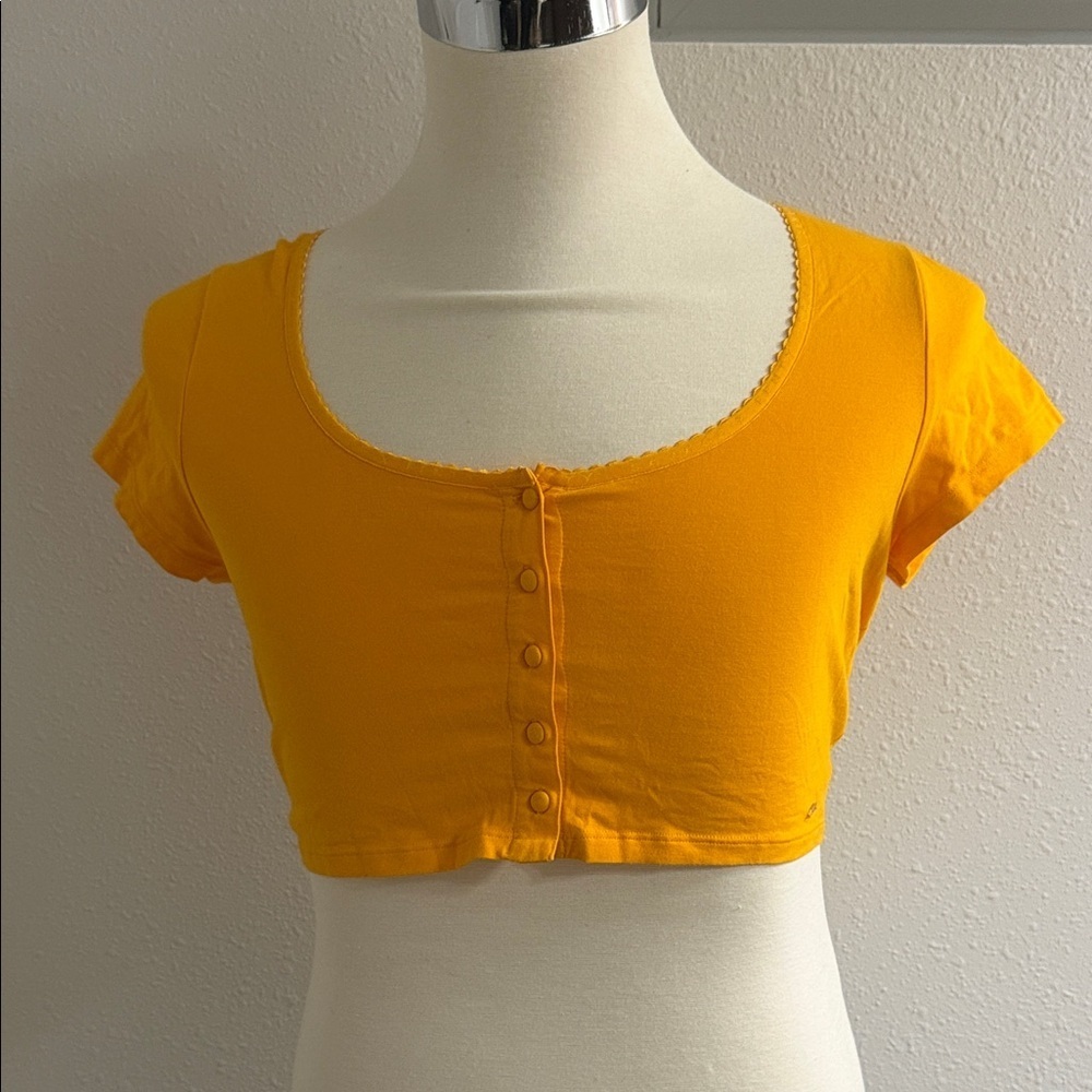 Savage X Fenty Mustard Buttoned Crop Top